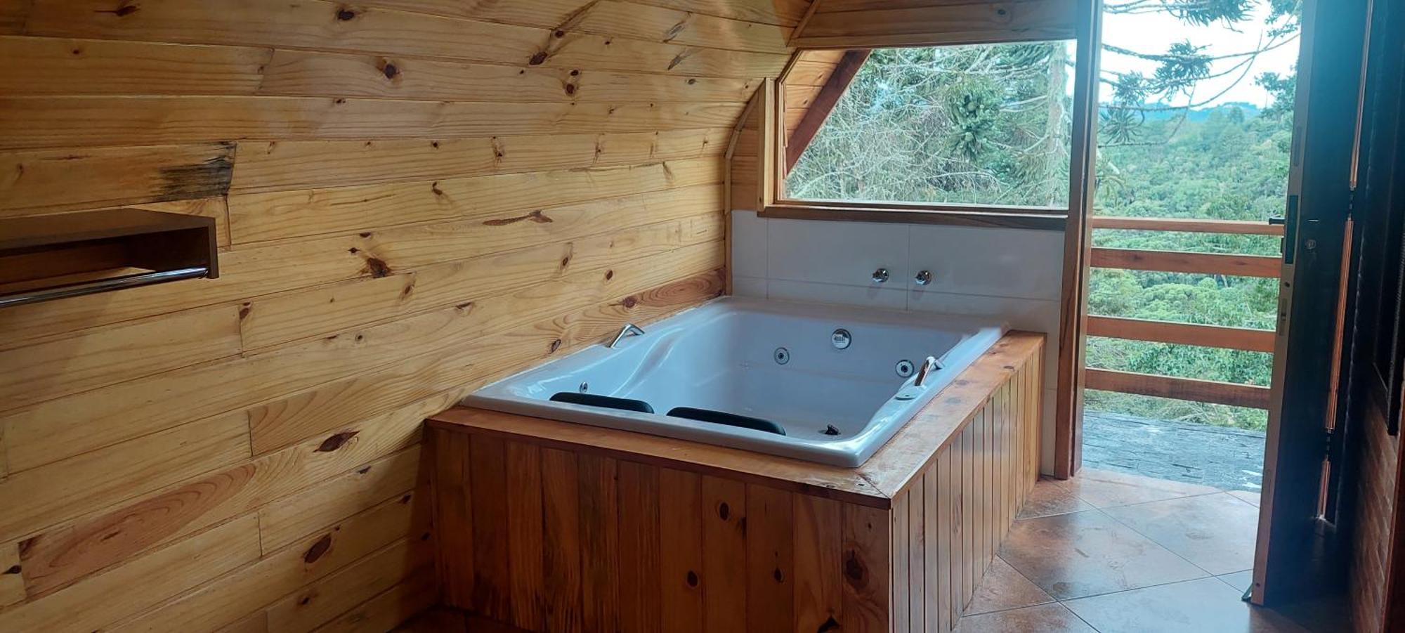 Chale Com Hidromassagem Da Vick Hotel Campos do Jordão Екстериор снимка