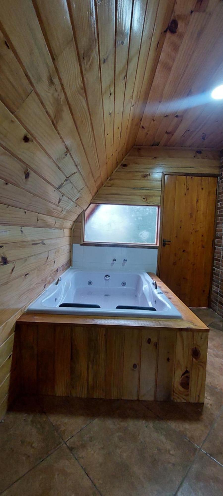 Chale Com Hidromassagem Da Vick Hotel Campos do Jordão Екстериор снимка
